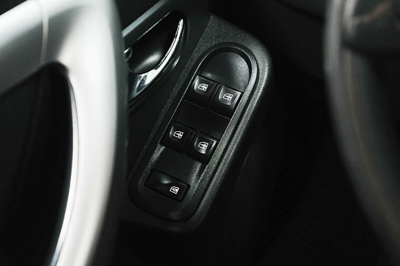 Nissan Terrano Elegance Plus, 2021 года, пробег 140000 км