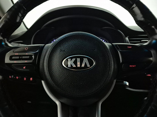 Kia Rio Luxe, 2017 года, пробег 162744 км