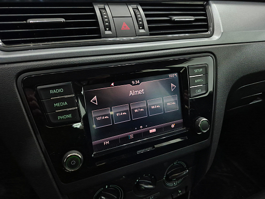 Skoda Rapid Hockey Edition Active, 2019 года, пробег 99709 км