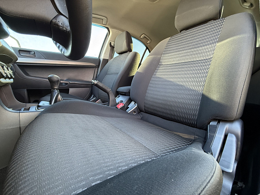 Mitsubishi Lancer Invite+, 2012 года, пробег 200200 км