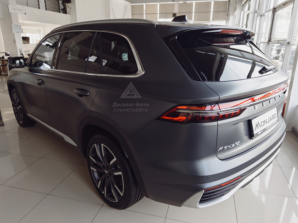 Geely Monjaro Exclusive, серый