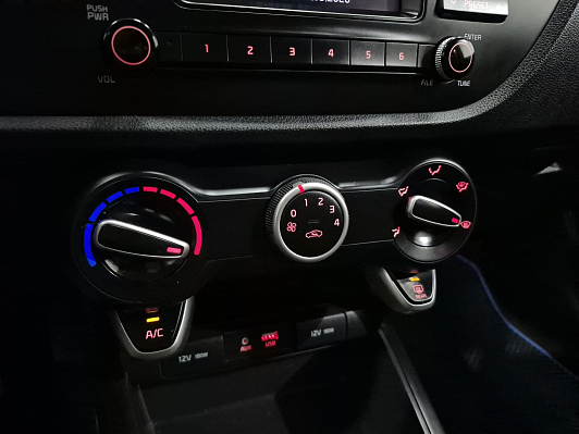 Kia Rio Comfort, 2018 года, пробег 121843 км