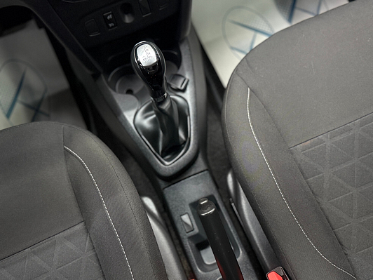 Renault Sandero Stepway Life City, 2018 года, пробег 147872 км