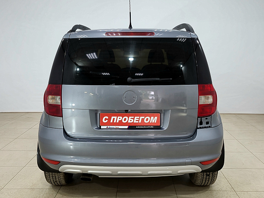 Skoda Yeti Ambition, 2010 года, пробег 241055 км