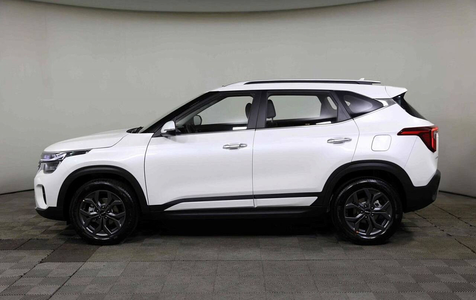 Kia Seltos Premium Edition, белый