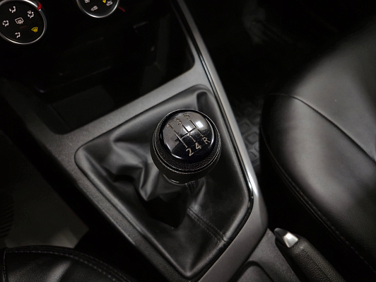 Renault Arkana Life, 2019 года, пробег 61110 км