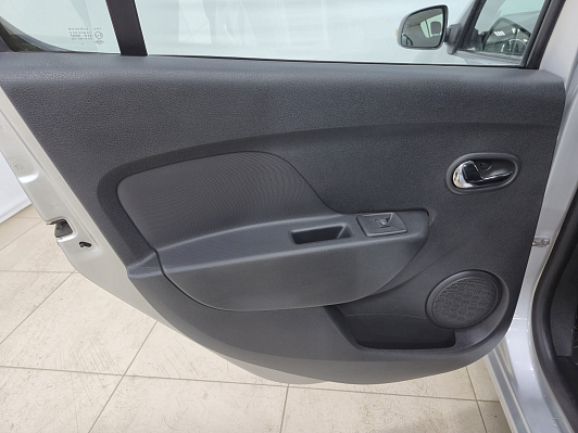 Renault Sandero Privilege, 2015 года, пробег 84146 км