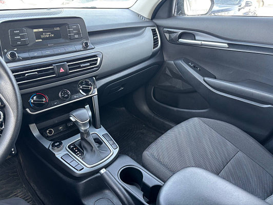 Kia Seltos Comfort, 2020 года, пробег 70000 км