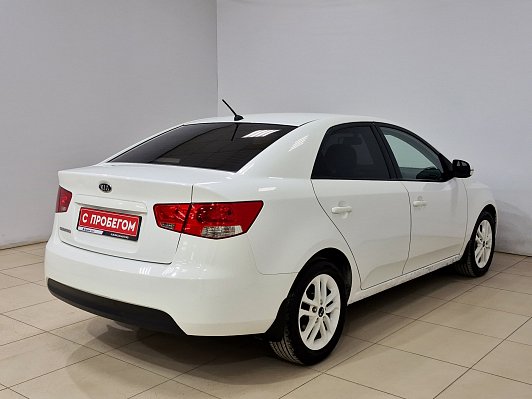 Kia Cerato, 2011 года, пробег 208550 км
