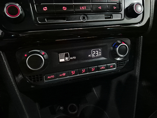 Volkswagen Polo, 2014 года, пробег 249659 км