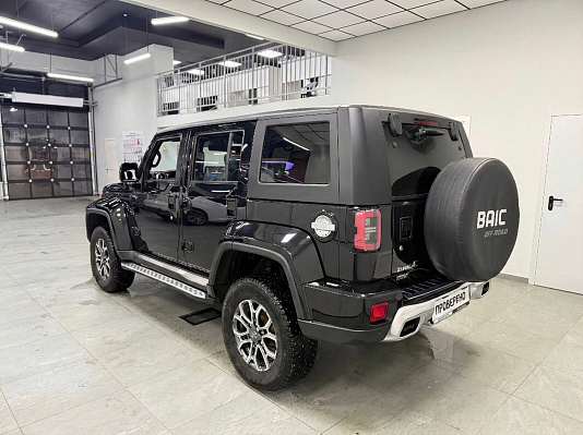 BAIC BJ40 Flagship, 2023 года, пробег 23673 км