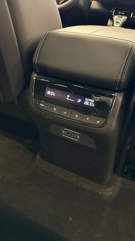 GAC GS8 Lounge HEV, серебряный
