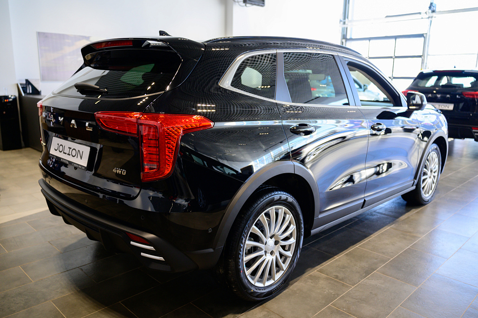 Haval Jolion Техно, черный