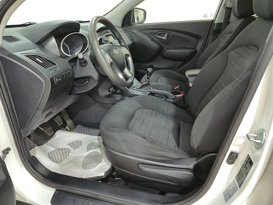 Hyundai ix35, 2013 года, пробег 144622 км
