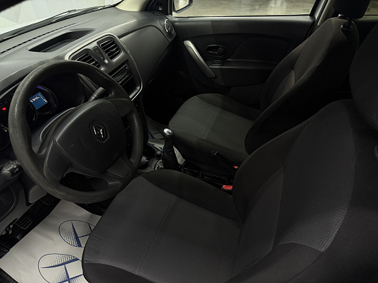 Renault Logan Access, 2015 года, пробег 157838 км