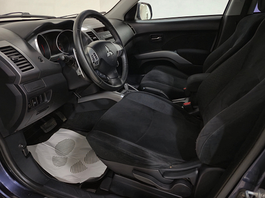 Mitsubishi Outlander Invite, 2008 года, пробег 236597 км