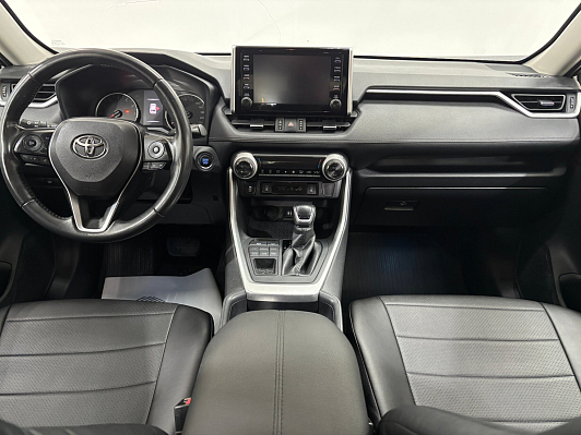 Toyota RAV4 Комфорт, 2020 года, пробег 105140 км