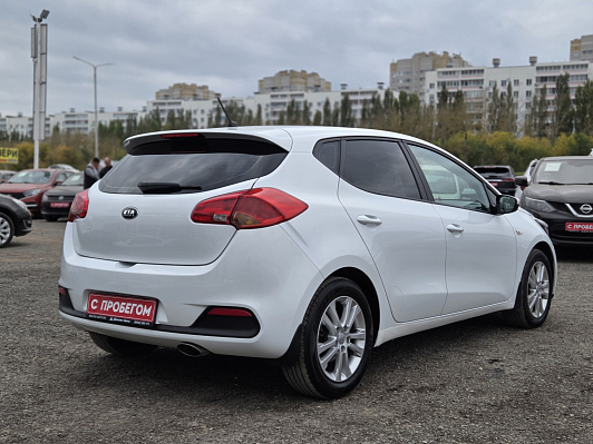 Kia Ceed Luxe, 2015 года, пробег 177299 км