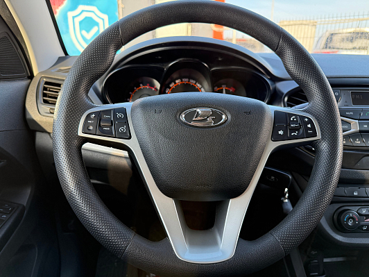 Lada (ВАЗ) Vesta Comfort, 2021 года, пробег 93495 км