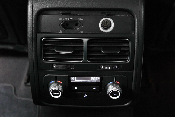 Volkswagen Touareg R-line, 2014 года, пробег 160000 км