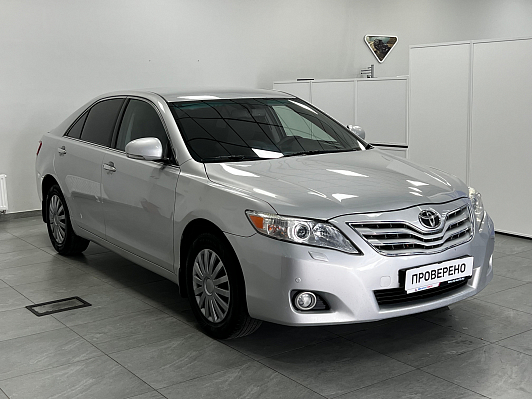 Toyota Camry, 2011 года, пробег 197093 км