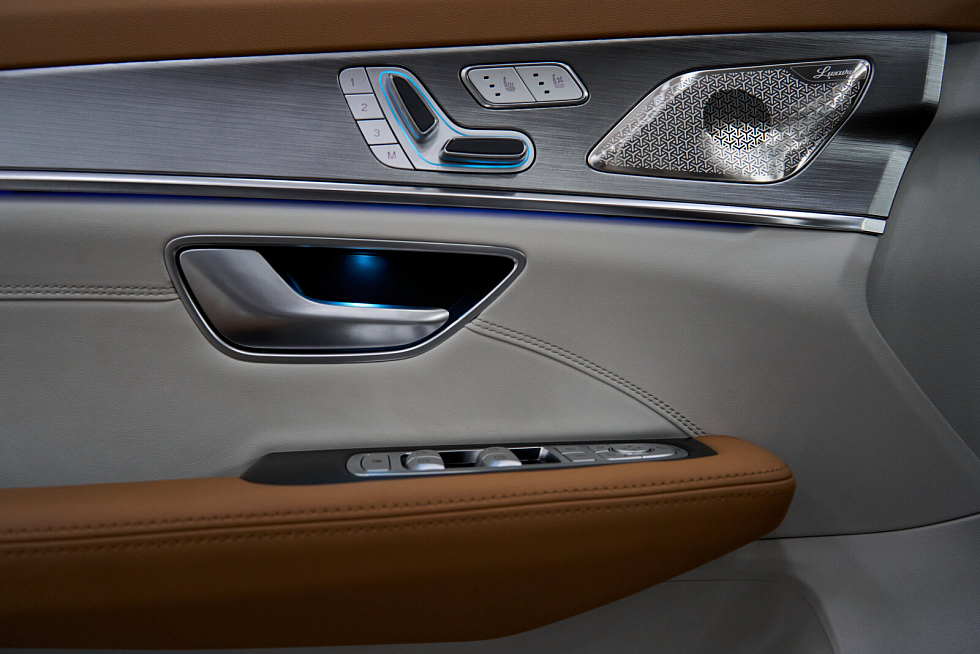 JETOUR X70 PLUS Люкс, черный