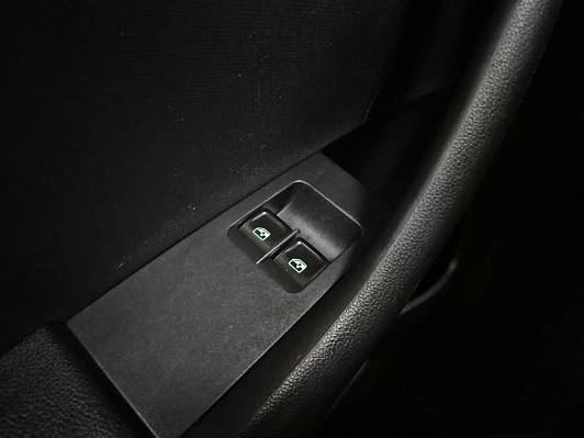 Skoda Rapid Hockey Edition Active, 2018 года, пробег 111310 км