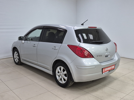Nissan Tiida Elegance, 2010 года, пробег 284604 км