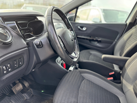 Renault Kaptur Style, 2017 года, пробег 88960 км