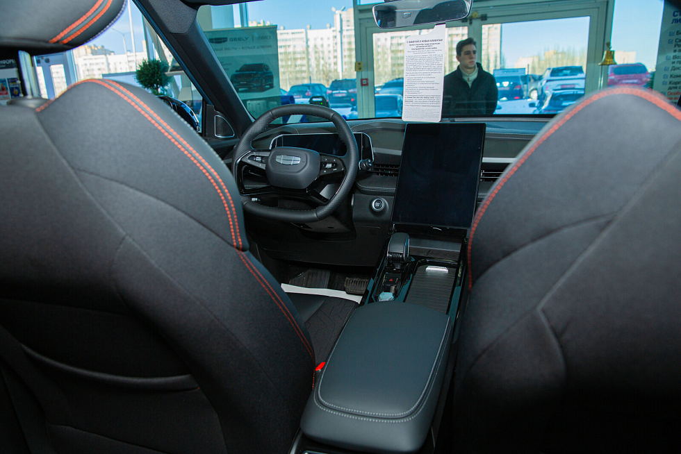 Geely Cityray Luxury, голубой