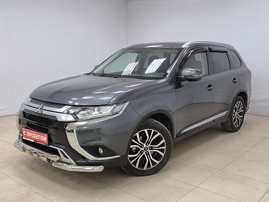 Mitsubishi Outlander Instyle, 2021 года, пробег 37140 км