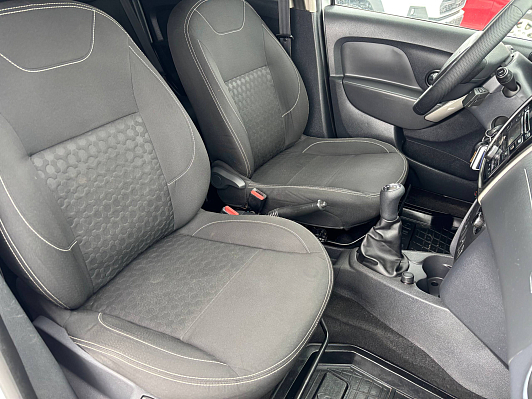 Renault Logan Luxe Privilege, 2014 года, пробег 124640 км