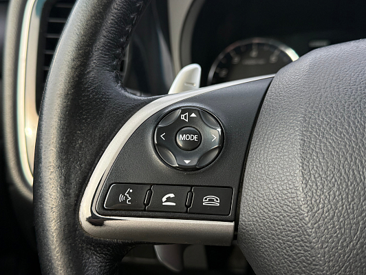 Mitsubishi Outlander Instyle, 2013 года, пробег 364136 км