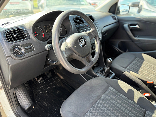 Volkswagen Polo Trendline, 2017 года, пробег 147581 км