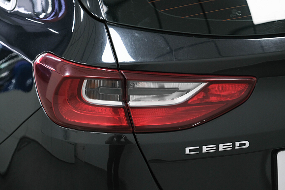 Kia Ceed Luxe, 2018 года, пробег 161000 км