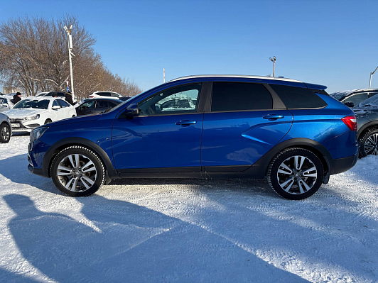 Lada (ВАЗ) Vesta Luxe, 2021 года, пробег 73072 км
