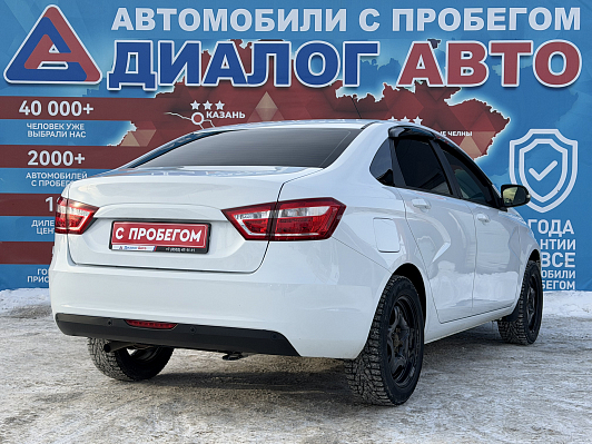 Lada (ВАЗ) Vesta Luxe, 2019 года, пробег 83000 км