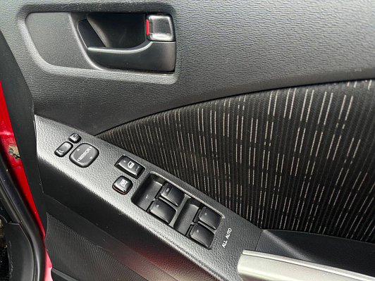 Toyota ISis, 2013 года, пробег 117800 км