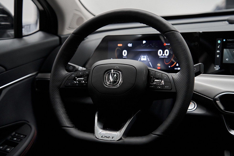 Changan UNI-T Техно, серый