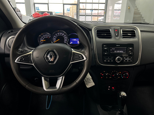 Renault Sandero Stepway Life, 2018 года, пробег 111000 км