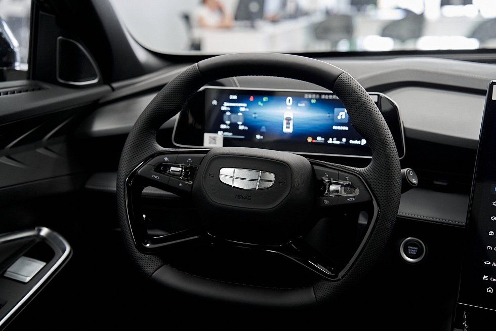 Geely Cityray Флагман, серый