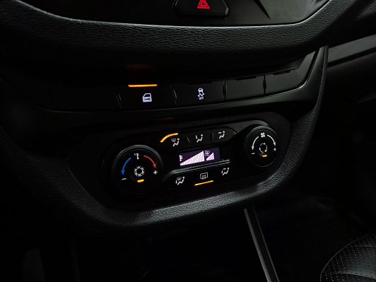 Lada (ВАЗ) Vesta Comfort, 2020 года, пробег 52031 км