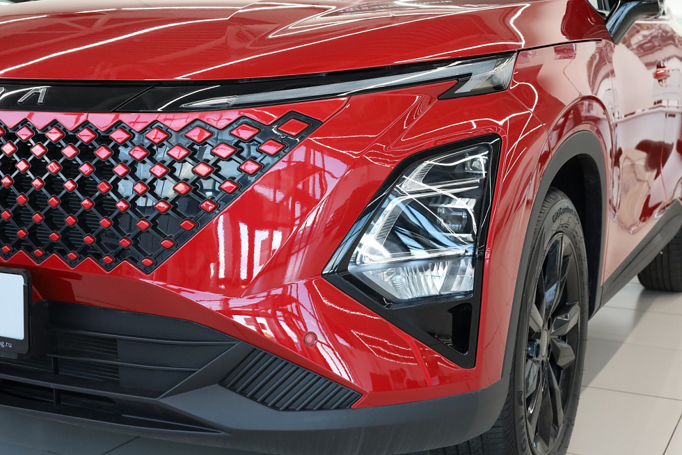 Omoda C5 Стиль (2025), красный