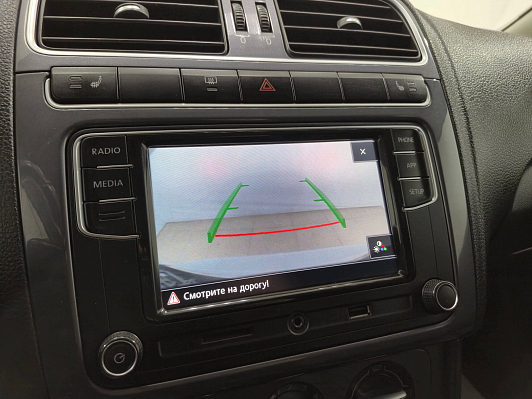 Volkswagen Polo Drive, 2018 года, пробег 131136 км