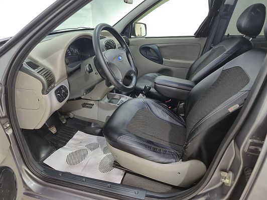 Lada (ВАЗ) Kalina, 2010 года, пробег 108227 км