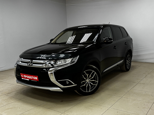 Mitsubishi Outlander Invite, 2015 года, пробег 182216 км