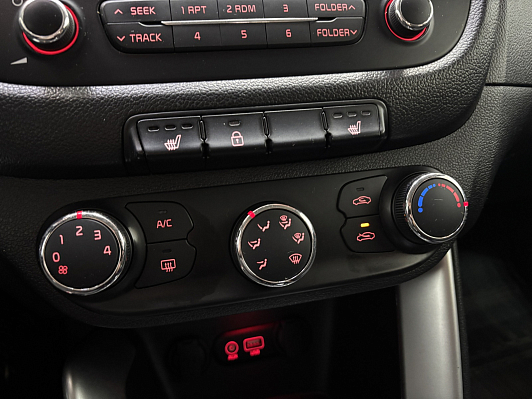Kia Ceed, 2015 года, пробег 124039 км
