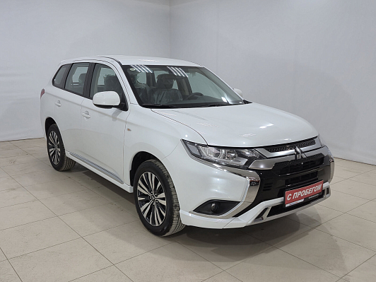 Mitsubishi Outlander Invite, 2022 года, пробег 906 км