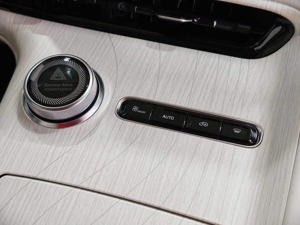 Geely EX5 Макс, серый