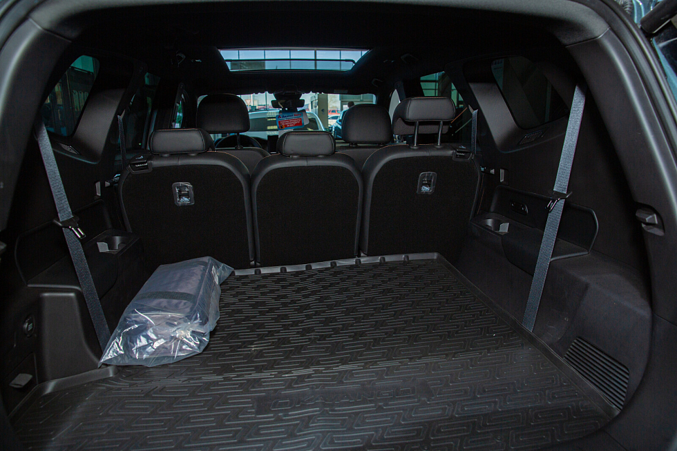 Geely Okavango Luxury, синий